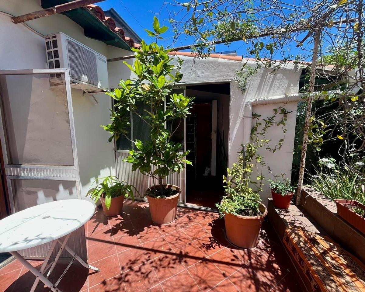 Rivera 1269 - L. de Zamora / Vivienda Multifamiliar 1
