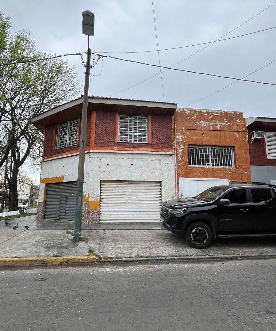 Foto de CATAMARCA 302 ESQ COLOMBRES - LDZ / Depto de 4 amb en esquina con, imagen 1