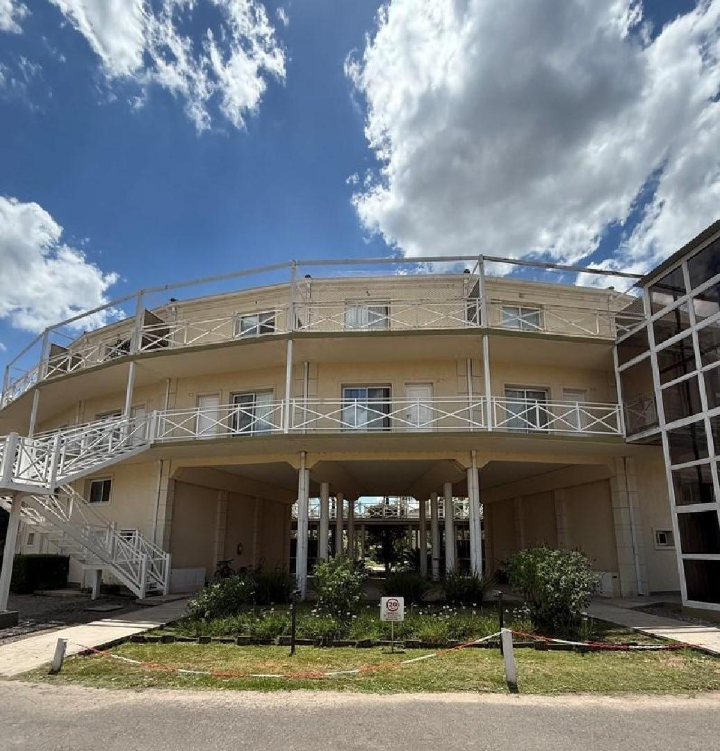 Departamento en alquiler de dos ambientes en Alto del Molino
