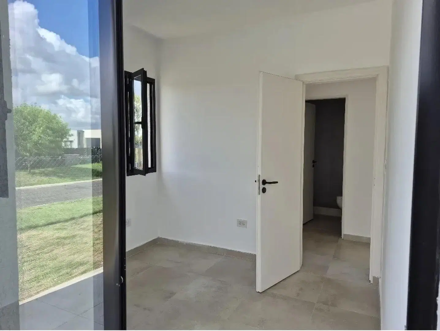 Casa en venta en Santa Elisa con pileta 2