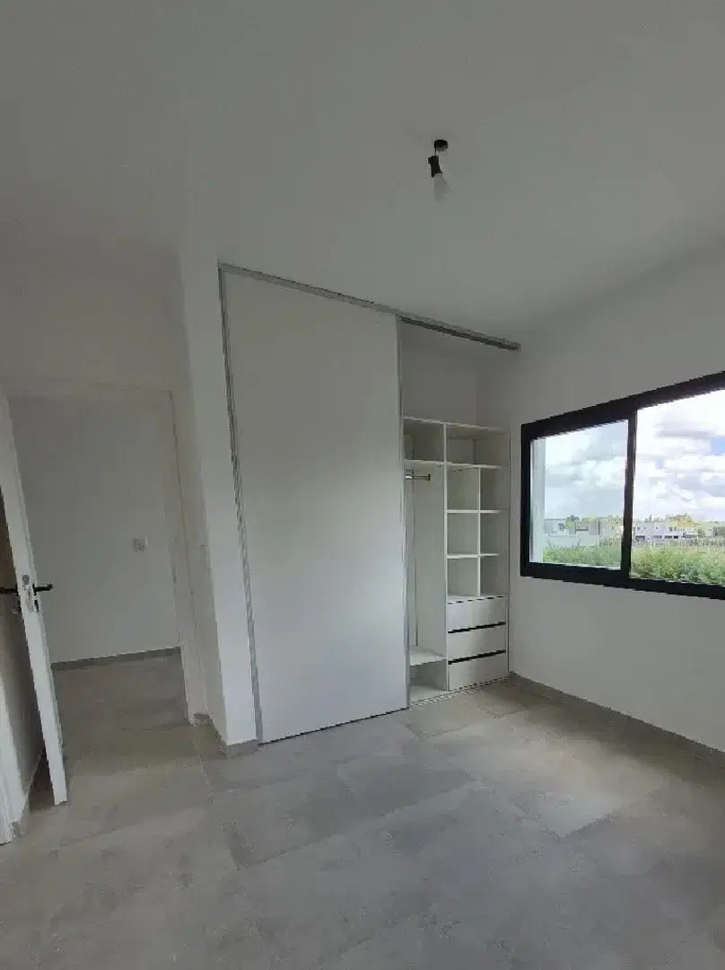 Casa en venta en Santa Elisa con pileta 3