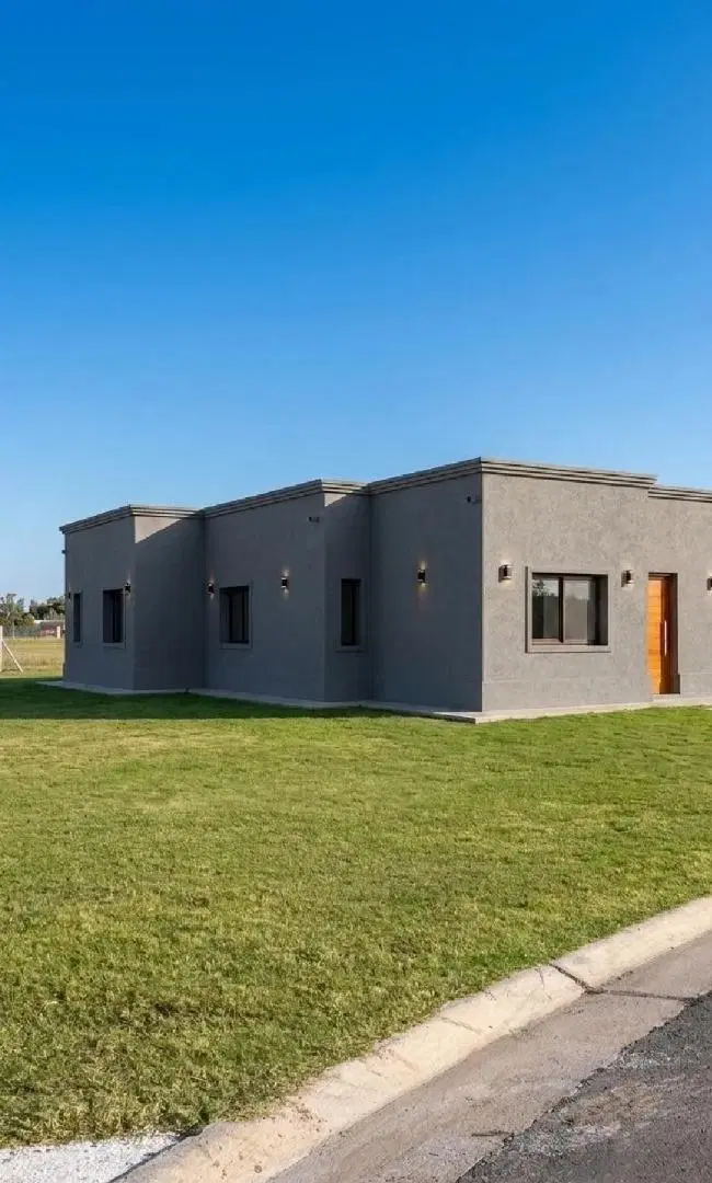 Casa en venta en Santa Sofia con pileta 1