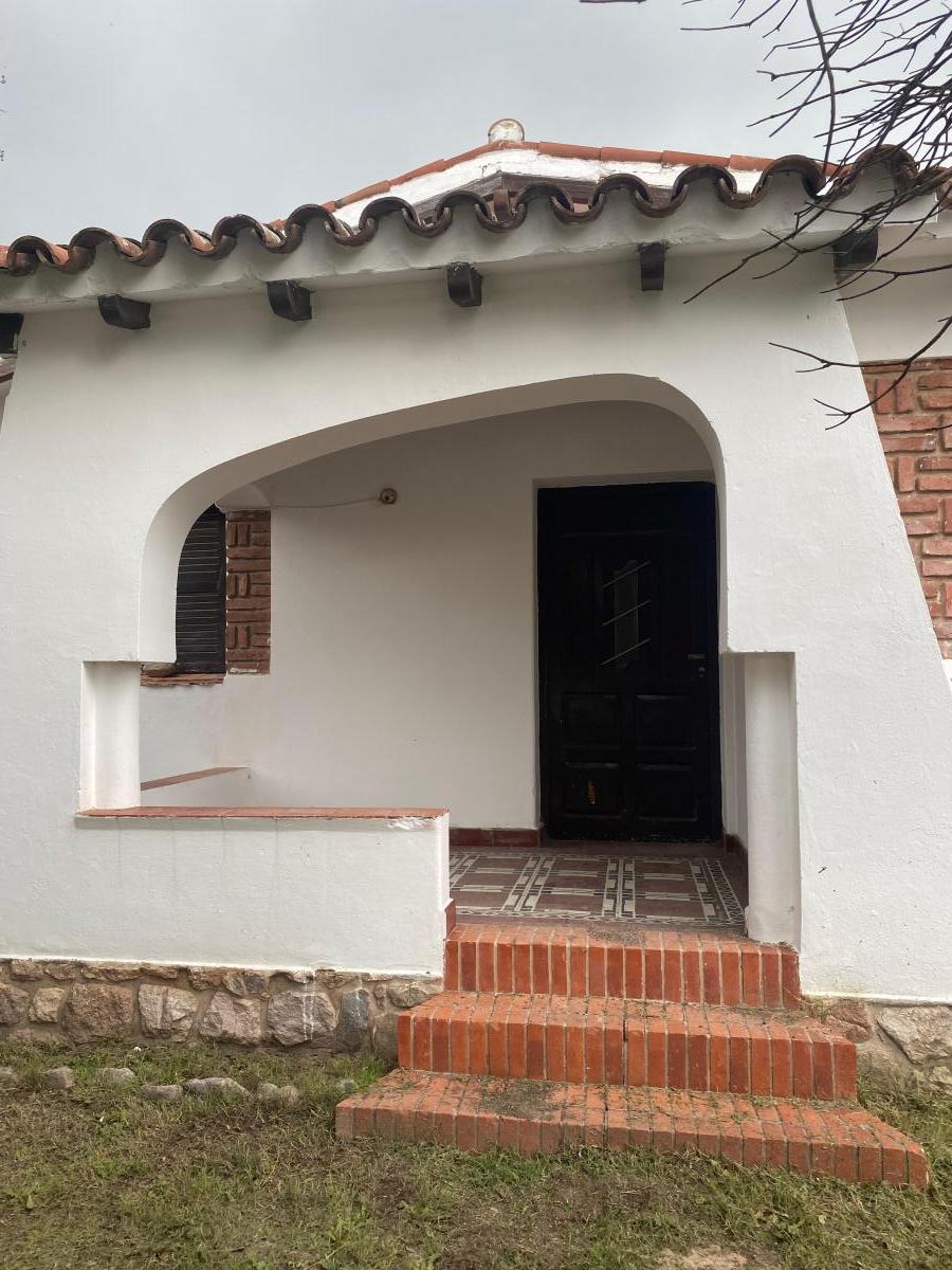 La Cumbre - Calle Cordoba Al 700 - Reciclada - Se Vende con Renta 1