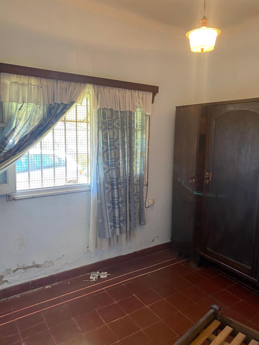 La Cumbre - Valiosa Ubicacion - Propiedad Comercial y Casa a Reciclar 4