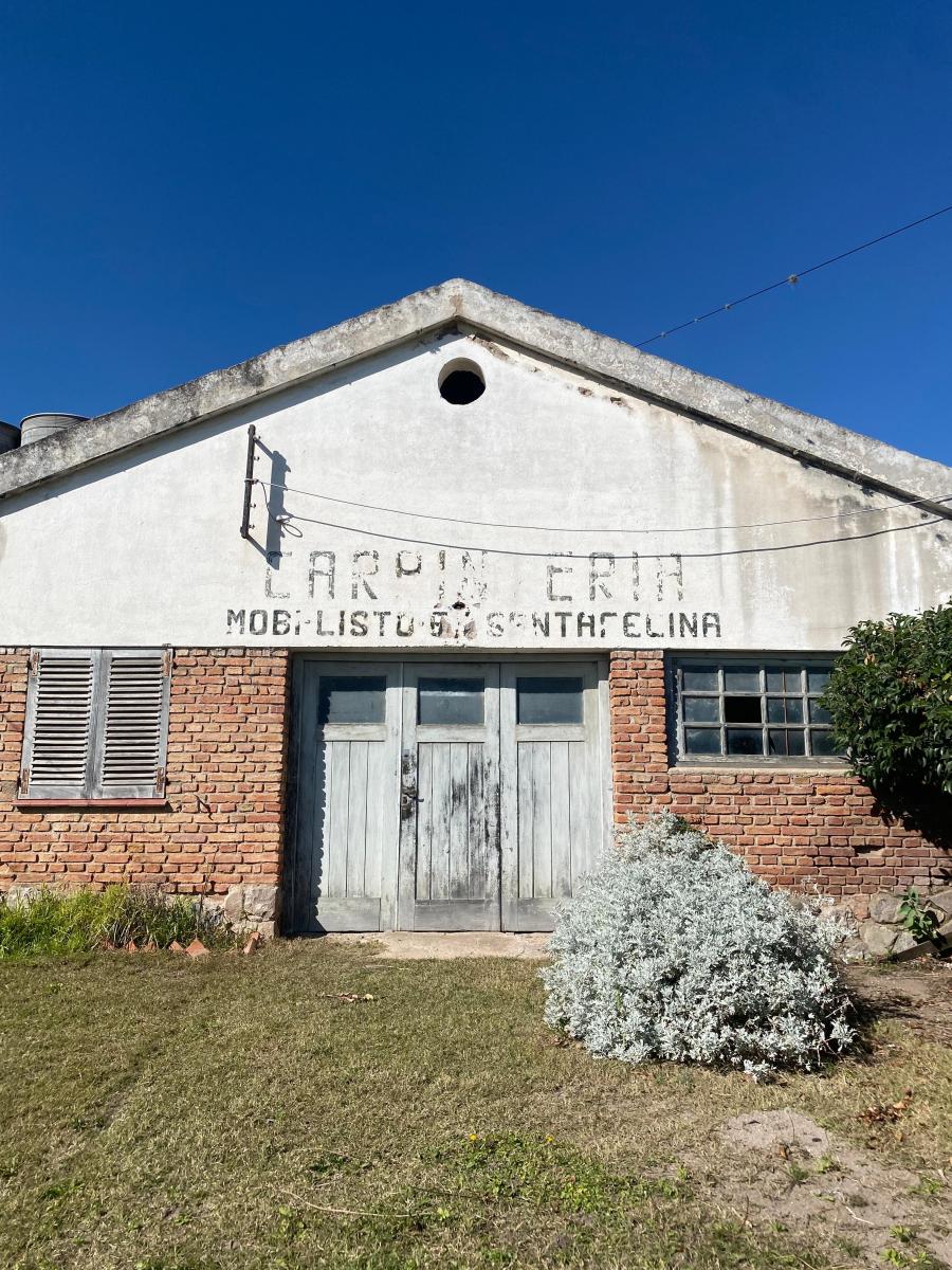 La Cumbre - Valiosa Ubicacion - Propiedad Comercial y Casa a Reciclar 3