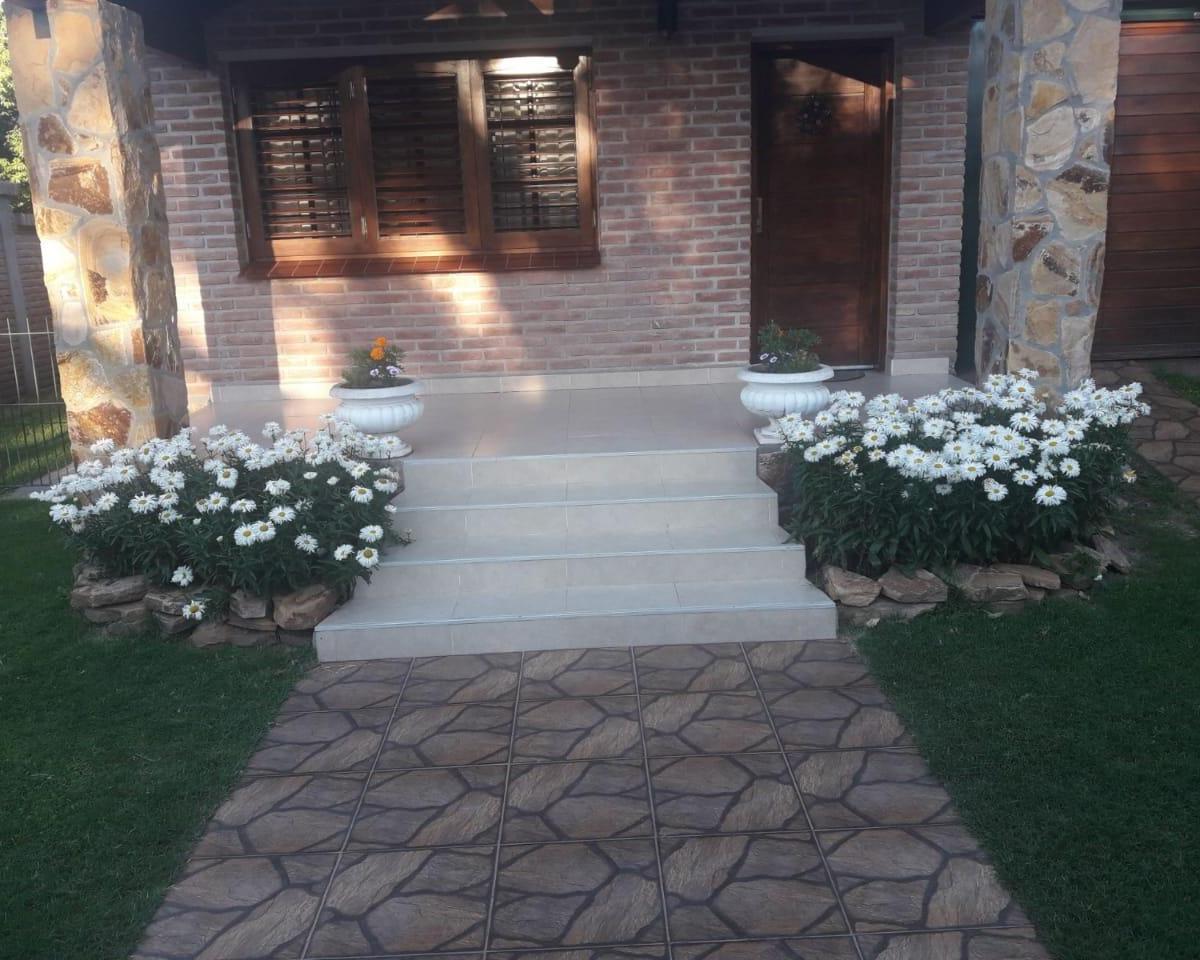 La Cumre - Casa Impecable en Zona Residencial a Pocas Cuadras del Centro 1