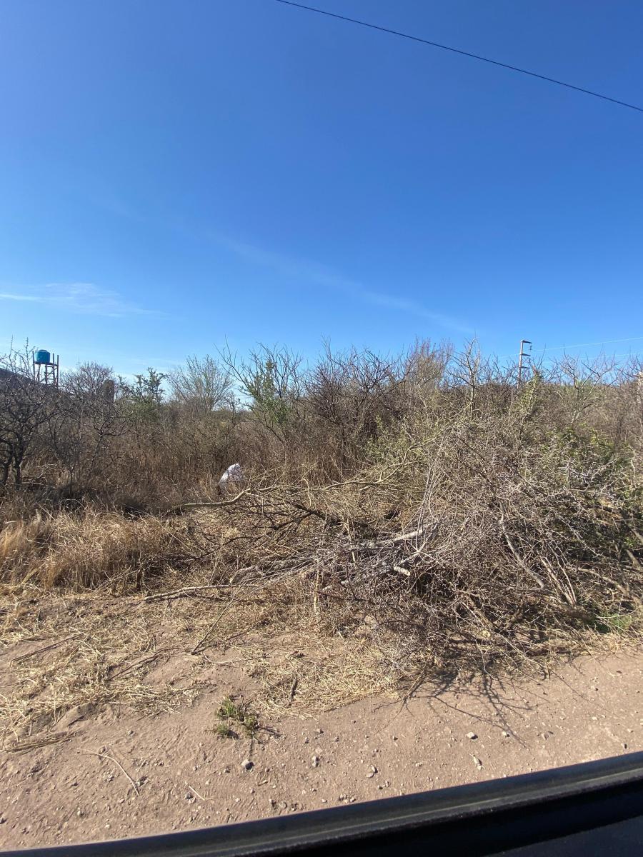 Lote con Titulos Entre Los Cocos y San Esteban - Facil Acceso - a Una Cuadra Avd 3