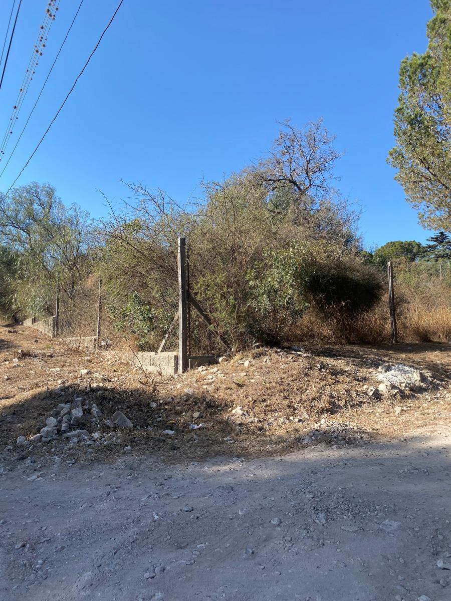 Los Cocos Terreno en Zona Residencial - a Una Cuadra de Avda. Grierson 4