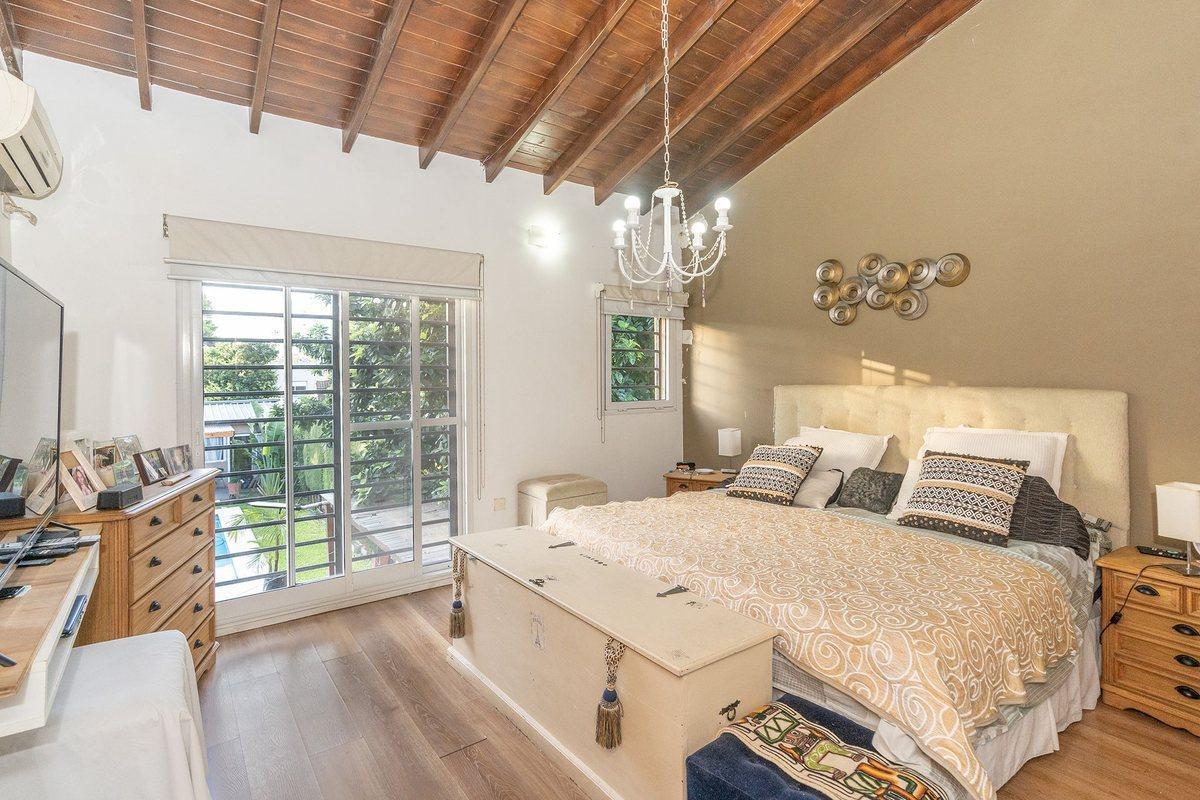 Venta Casa 7 Ambientes La Lucila 4