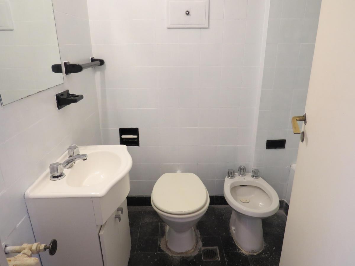 Foto de DEPARTAMENTO APTO PROFESIONAL PRÓXIMO A PLAZA SAN MARTÍN, imagen 3