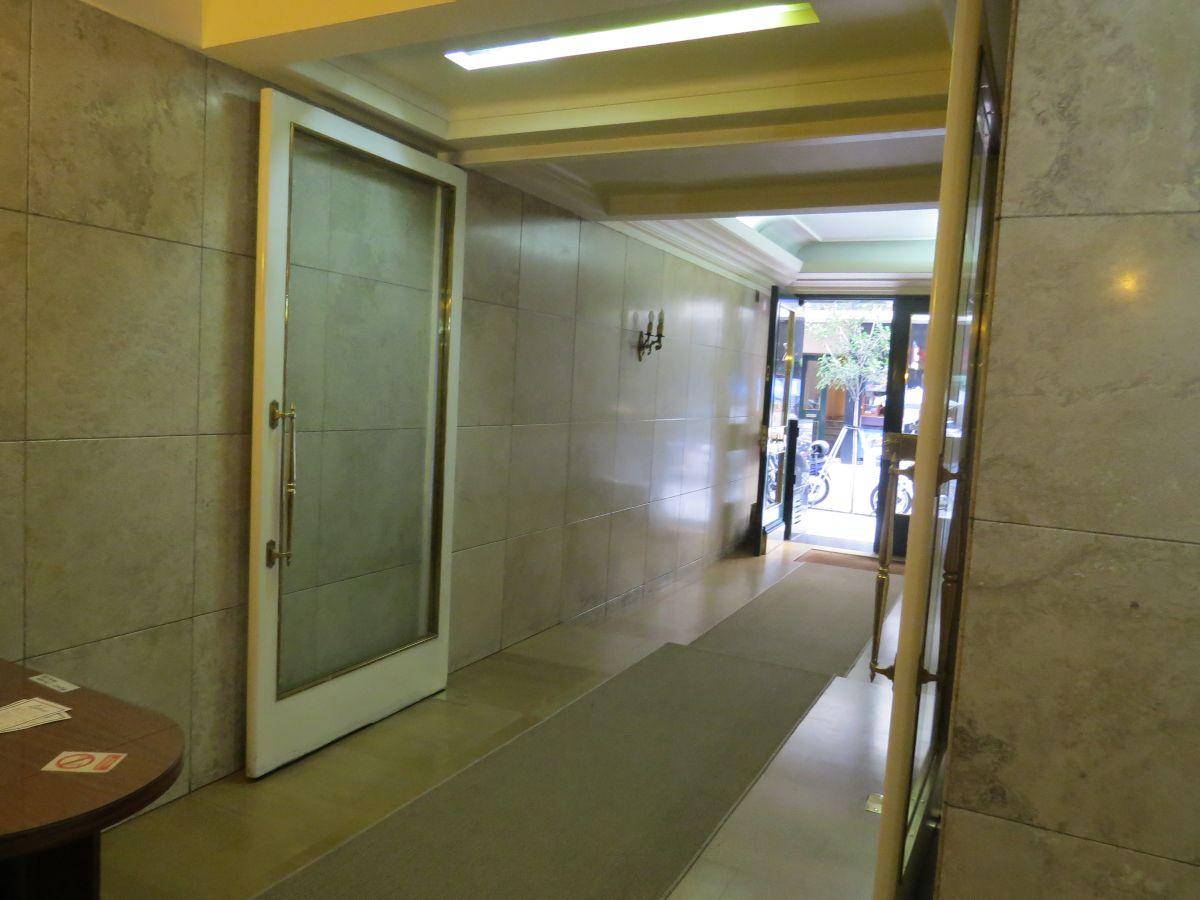 Foto de DEPARTAMENTO EN ALQUILER EN INMEDIACIONES DE PLAZA SAN MARTÍN.Muy bajas, imagen 5