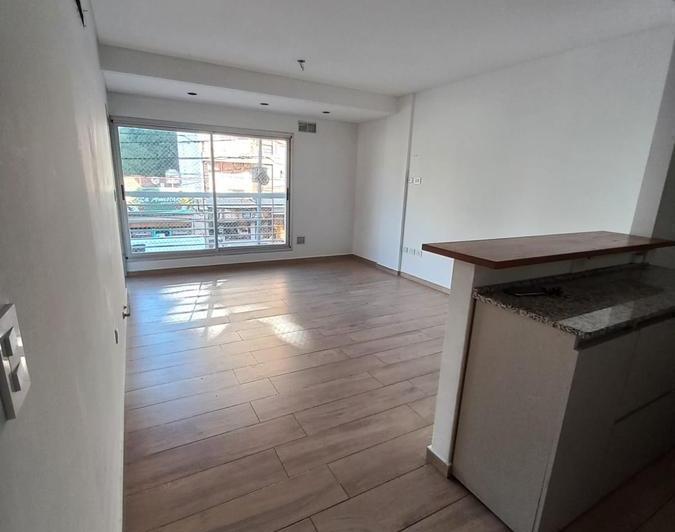 Departamento en Villa Ballester 1
