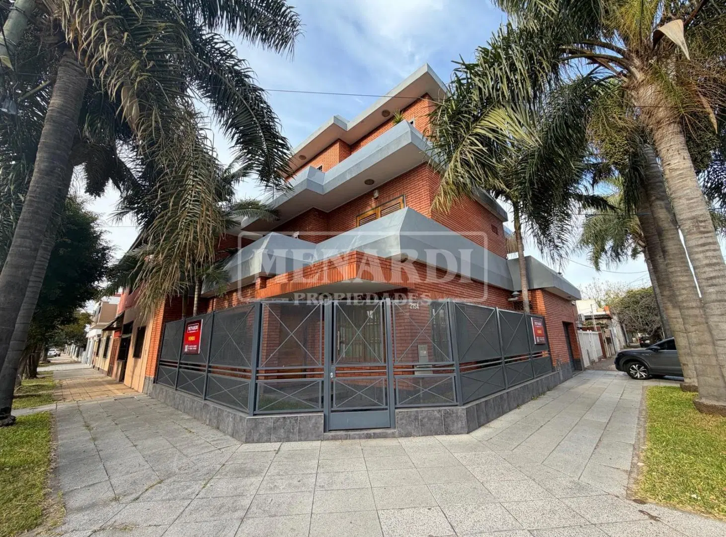 CASA 5 AMBIENTES EN VENTA - VILLA BOSCH 3