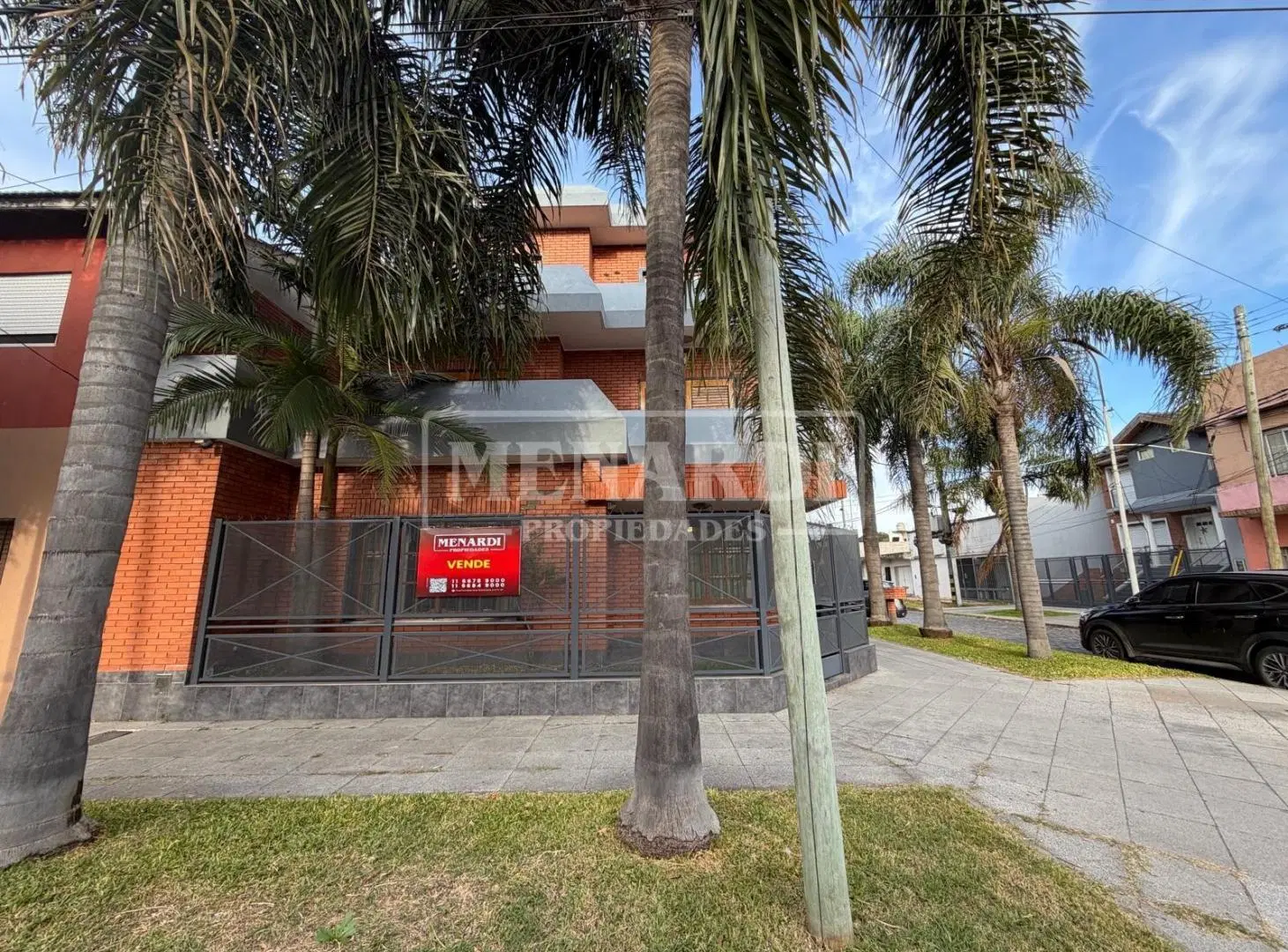 CASA 5 AMBIENTES EN VENTA - VILLA BOSCH 2