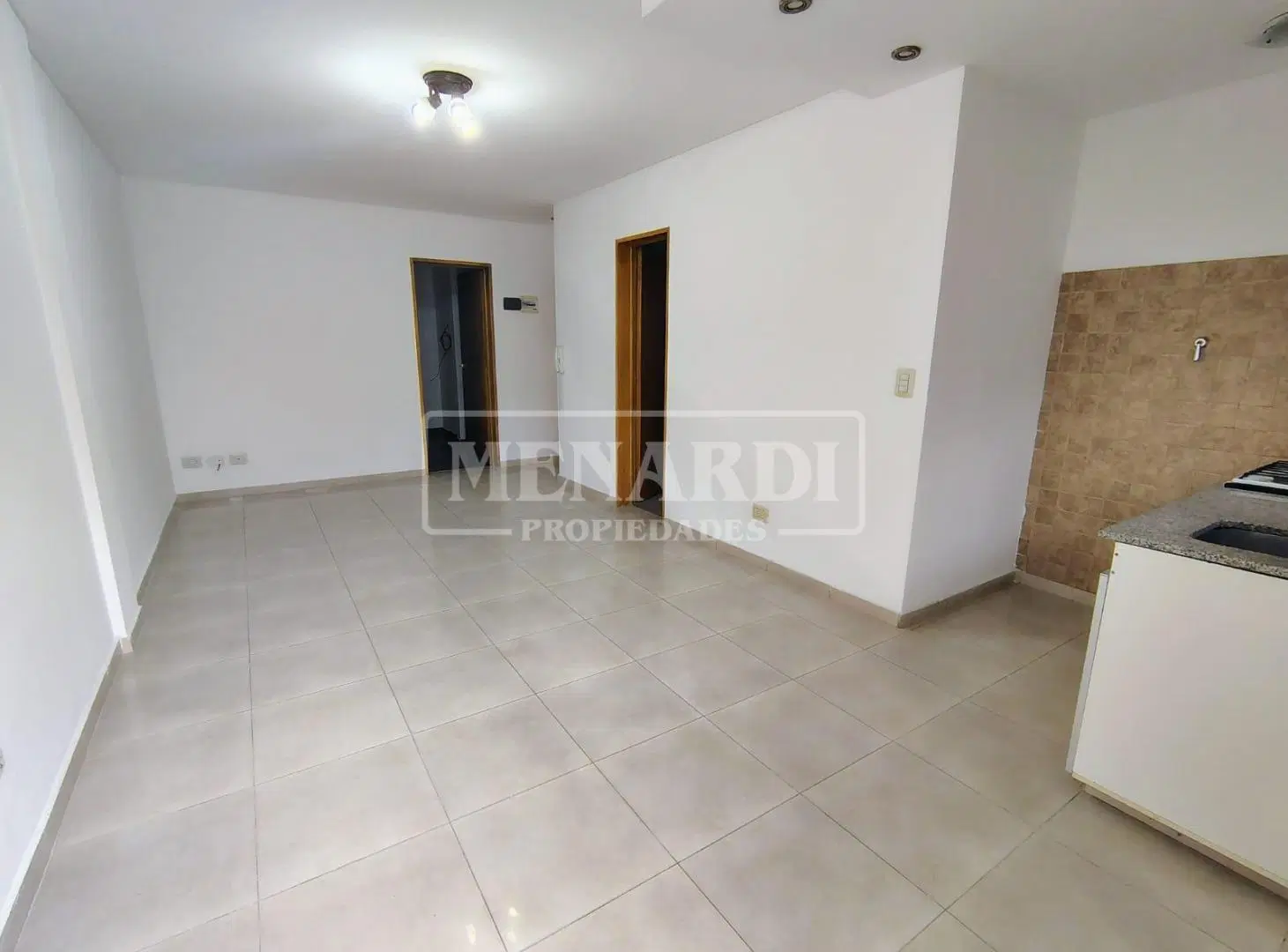 Departamento en Chilavert 8