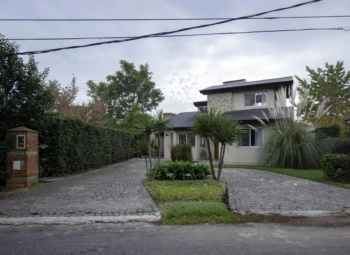 Estupenda casa en Banco Provincia impecable estado 4