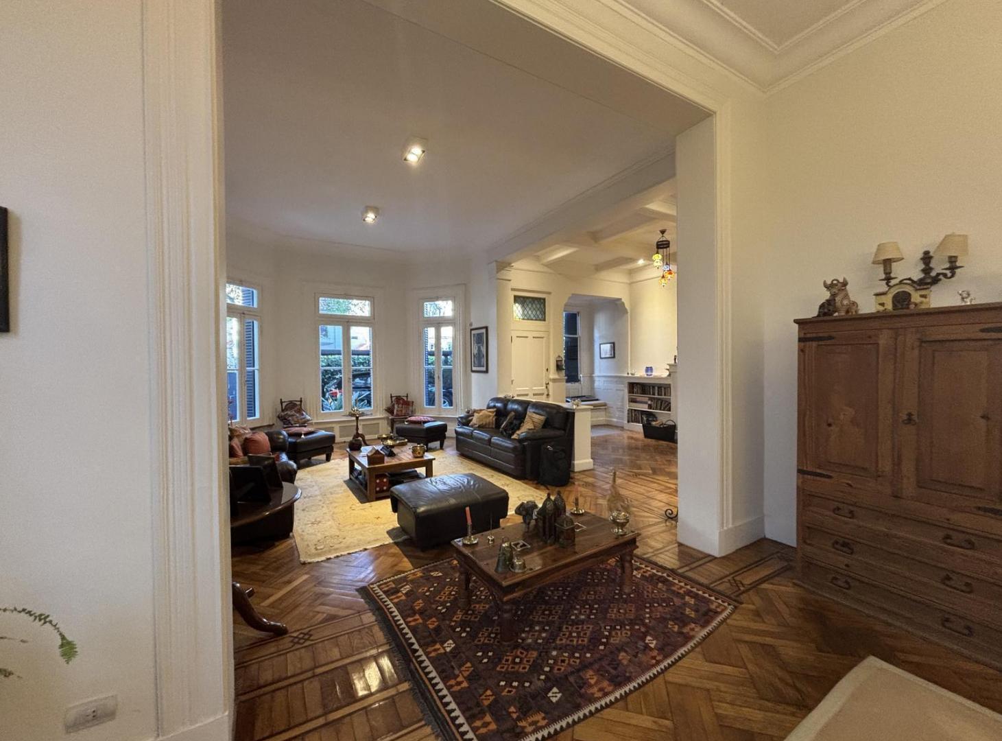Foto de Excelente casa de Estilo Frances en Belgrano R, imagen 2