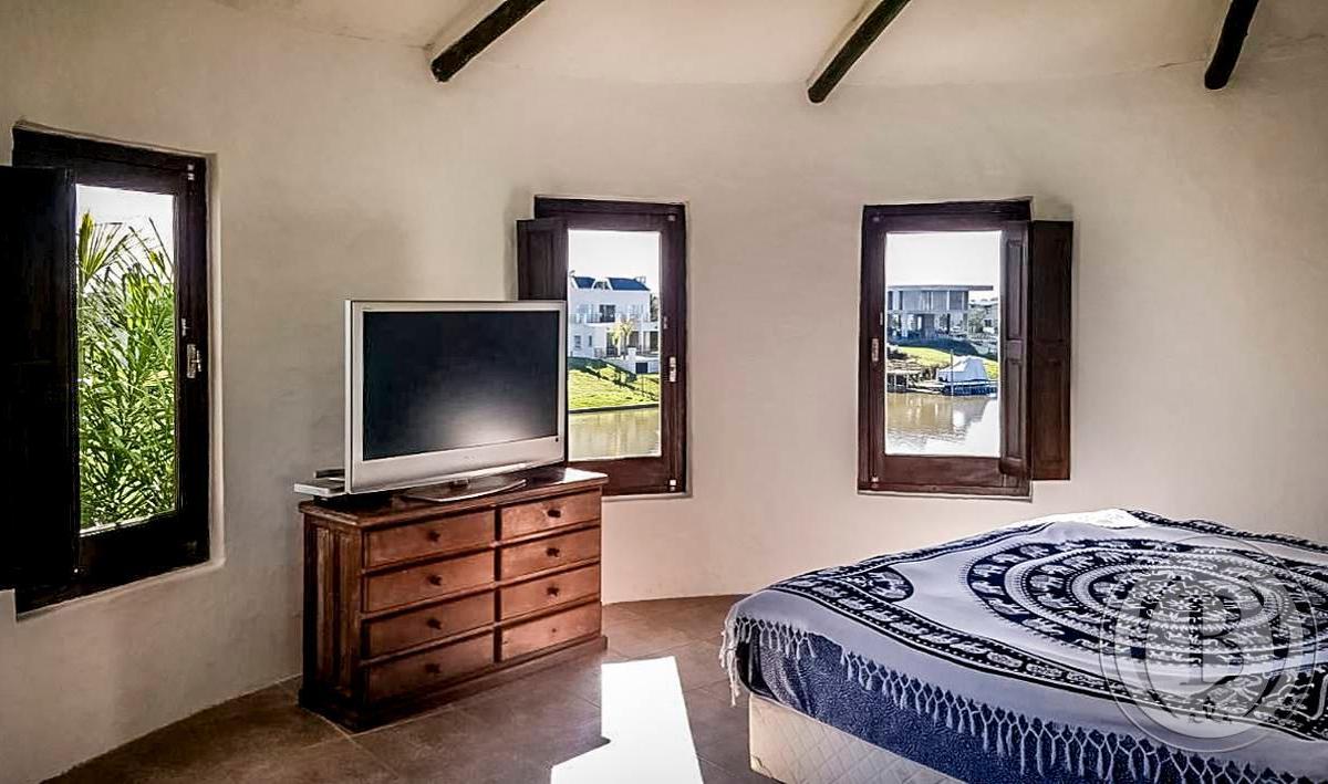 BUSTAMANTE PROPIEDADES SAN MARCO 7643 CASA VENTA VILLANUEVA TIGRE