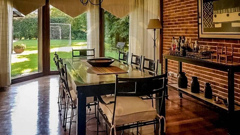 BUSTAMANTE PROP LOS LAURELES 3970 CASA VENTA TORTUGAS NORTE
