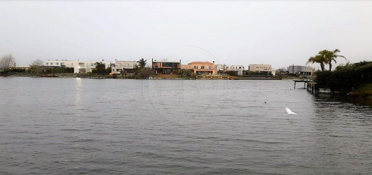 BUSTAMANTE PROP SAN SEBASTIAN AREA 10 -10831 LOTE VENTA ESCOBAR