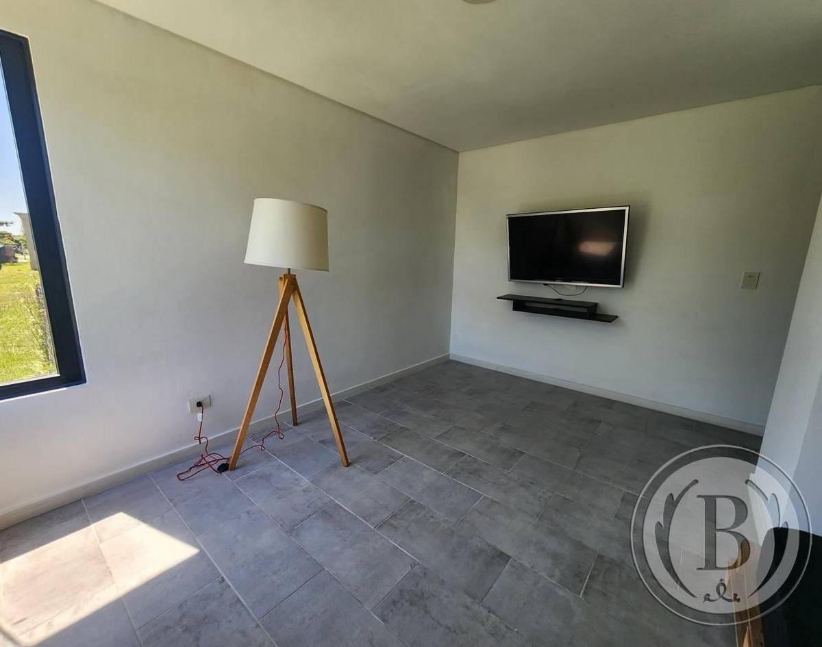 Foto de BUSTAMANTE PROP PUERTOS CEIBOS 10879 ALQUILER ANUAL AMOBLADO ESCOBAR, imagen 5