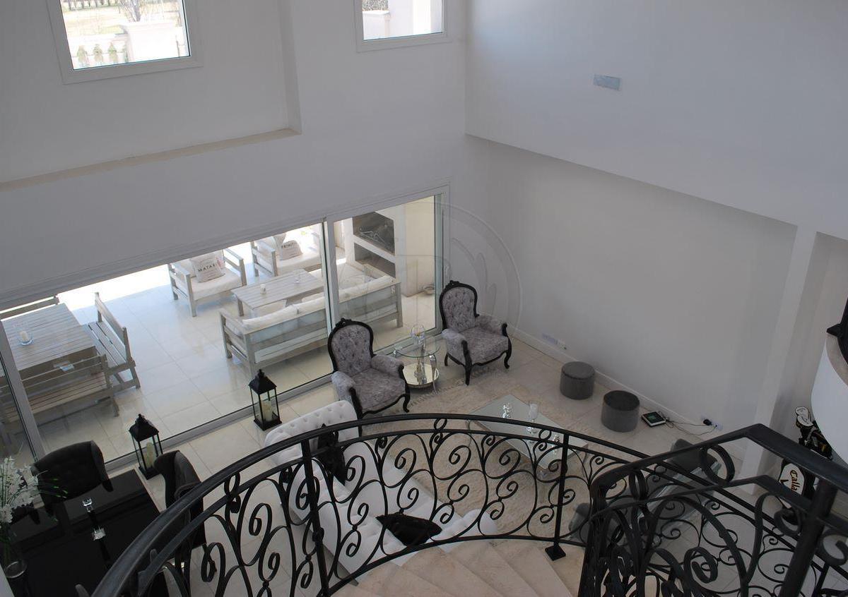 BUSTAMANTE PROP ESTANCIAS DEL PILAR "GOLF" 10986 VENTA CASA A ESTRENAR PILAR