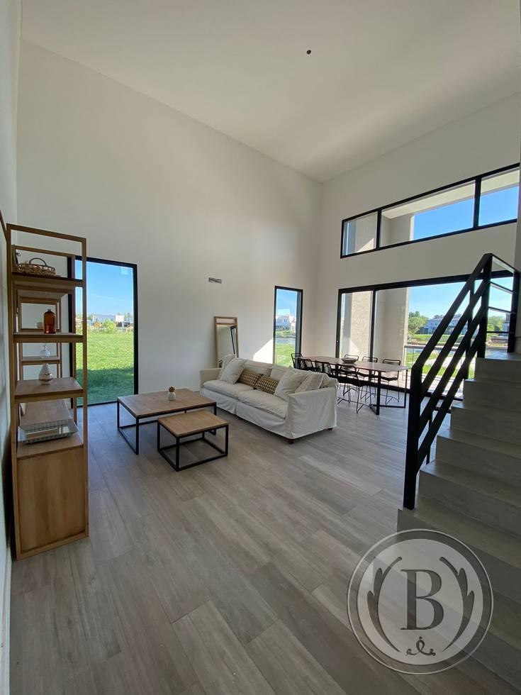 BUSTAMANTE PROP SAN MATIAS AREA 5 12082 CASA VENTA ESCOBAR