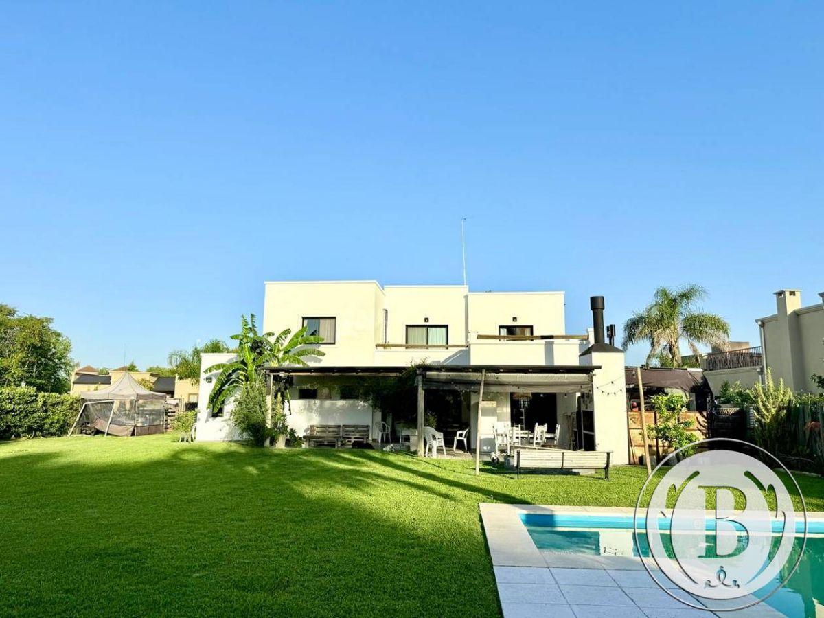 BUSTAMANTE PROP SAN MATIAS area 2 12481 CASA VENTA ESCOBAR