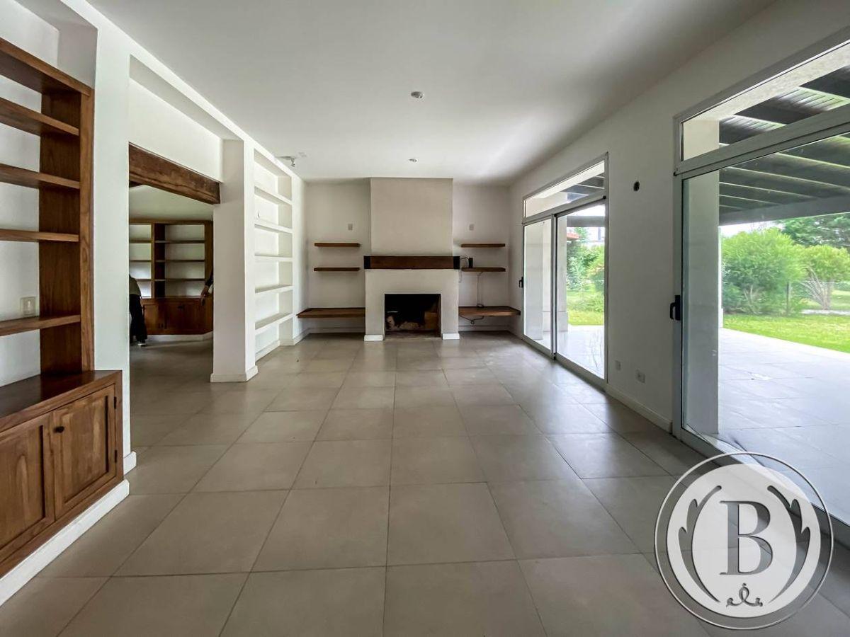 Foto de BUSTAMANTE PROP SANTA CATALINA 12487 CASA VENTA VILLANUEVA, imagen 1