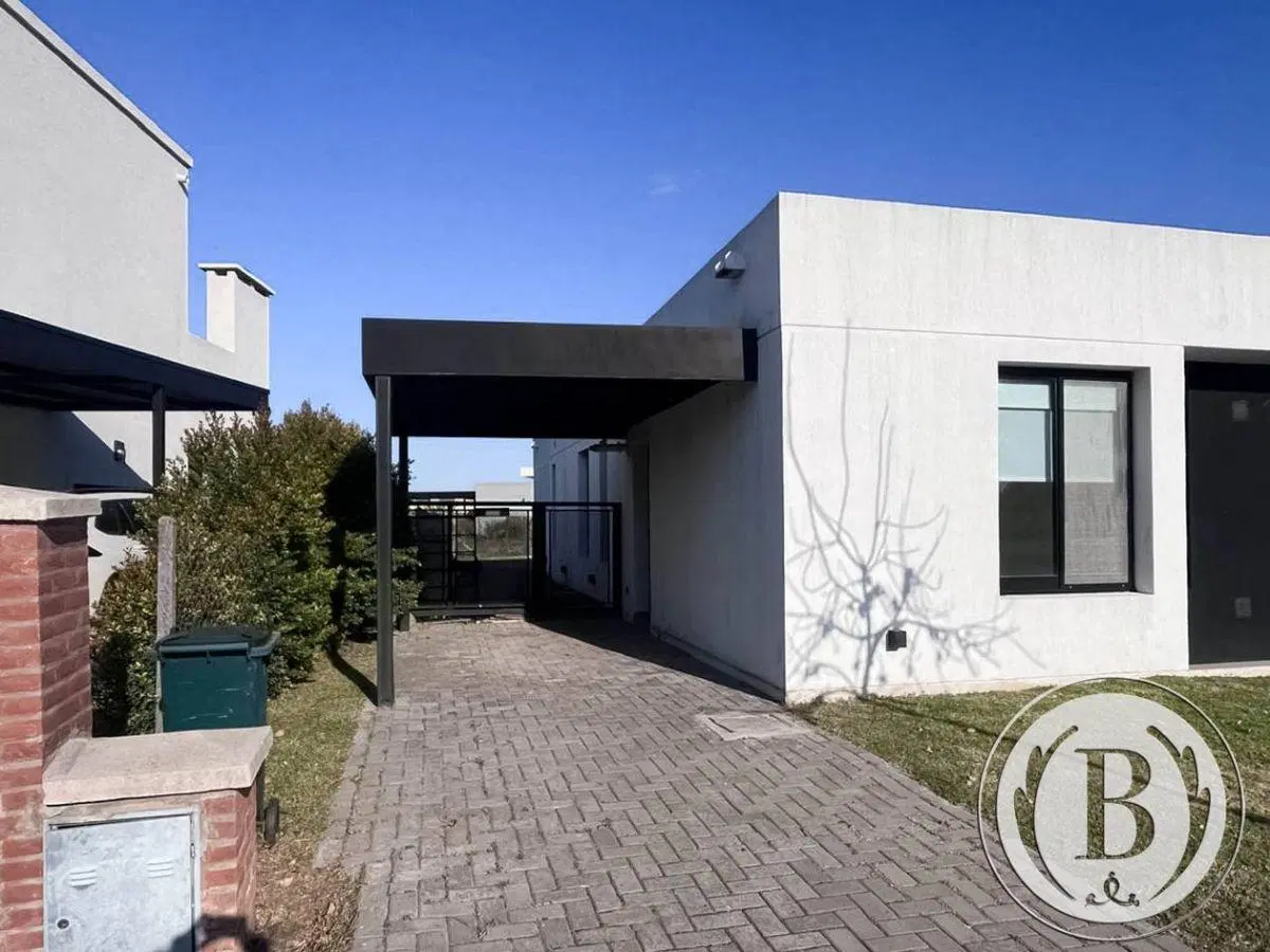BUSTAMANTE PROP SANTA LUCIA 12563 CASA VENTA PILAR DEL ESTE 4