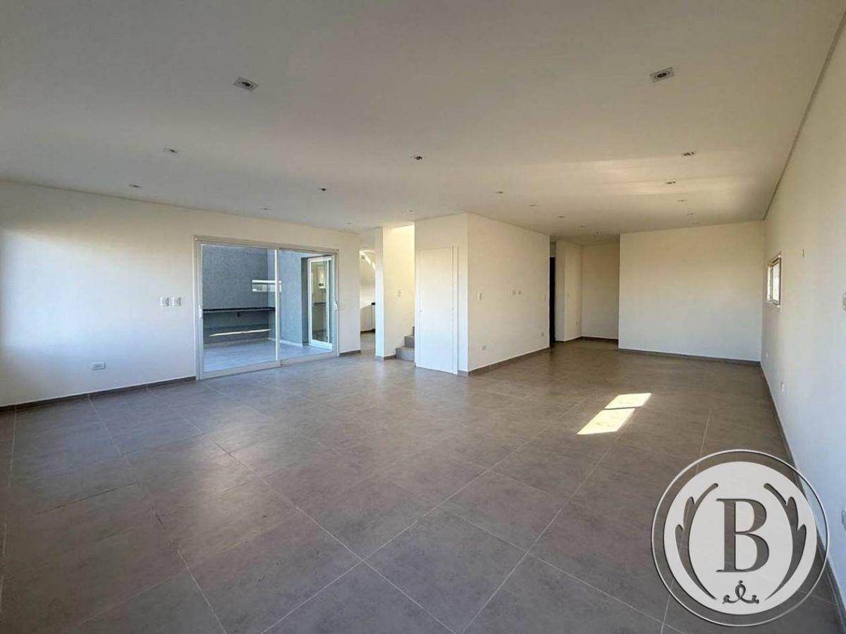 Foto de BUSTAMANTE PROP SANTA LUCIA 12587 CASA VENTA PILAR DEL ESTE, imagen 1