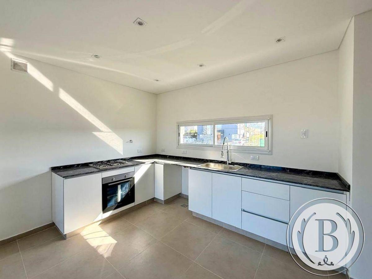 Foto de BUSTAMANTE PROP SANTA LUCIA 12587 CASA VENTA PILAR DEL ESTE, imagen 2