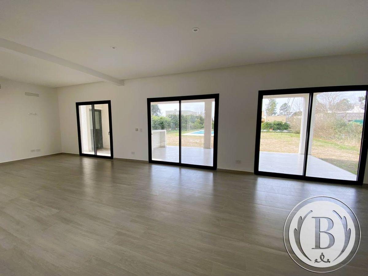 Foto de BUSTAMANTE PROP SAN MATIAS AREA 2 12592 CASA VENTA ESCOBAR, imagen 1