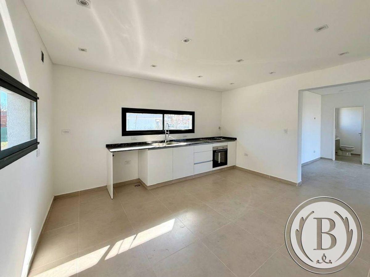 Foto de BUSTAMANTE PROP SANTA LUCIA 12602 CASA VENTA PILAR DEL ESTE, imagen 5