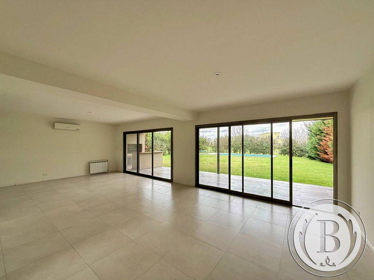 Foto de BUSTAMANTE PROP EL CANTON ISLAS 9086 CASA VENTA ESCOBAR, imagen 2