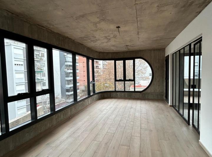 Departamento en VENTA en Flores- 3 amb   cochera 2