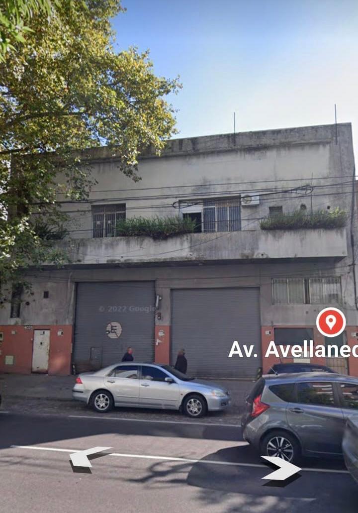 DEPOSITO Doble lote en VENTA- Zona comercial Flores
