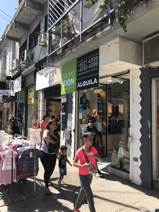 Foto de Local en ALQUILER- Flores, imagen 3