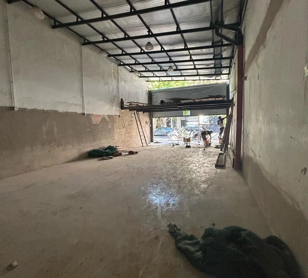 Terreno en Flores en alquiler o venta- 7 x 24 5