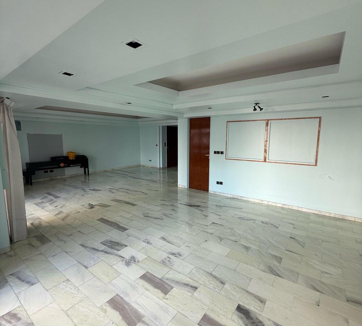 Foto de Departamento EN VENTA 5 AMBIENTES- Flores, imagen 5