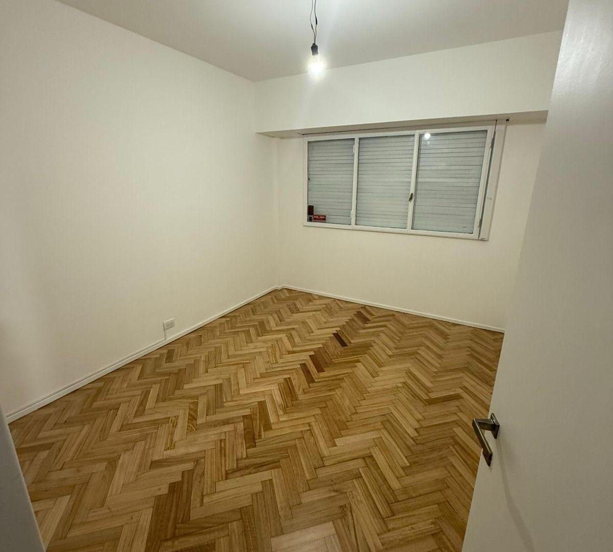 Foto de Departamento en VENTA en Flores- 130 m²/ 4 ambientes, imagen 3