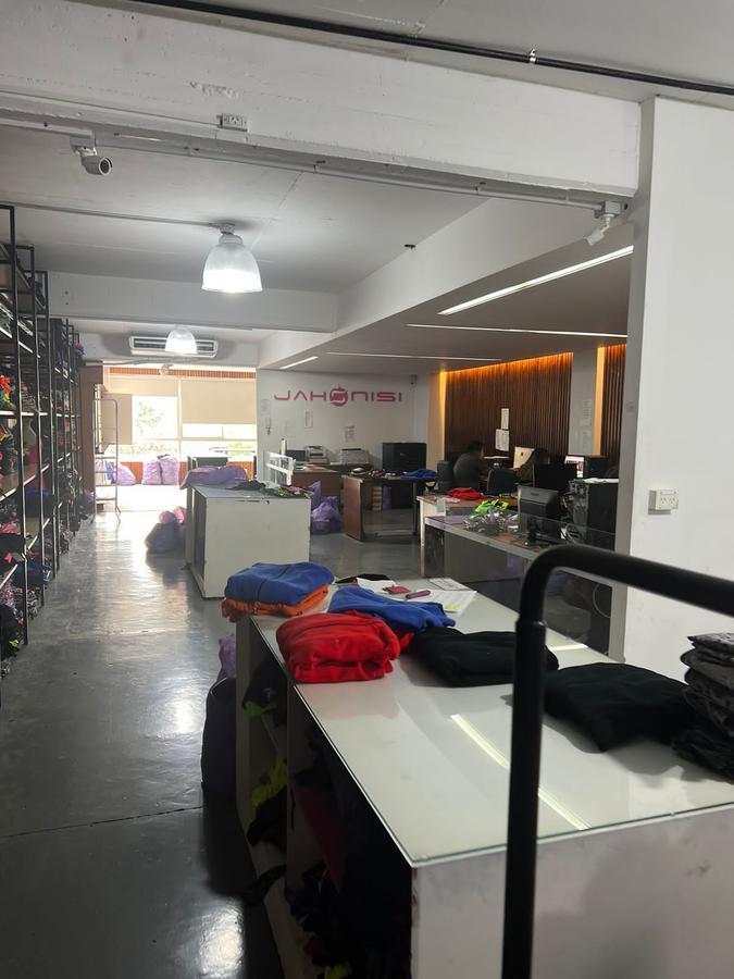Foto de Depósito en ALQUILER 640 m²- Flores, imagen 4