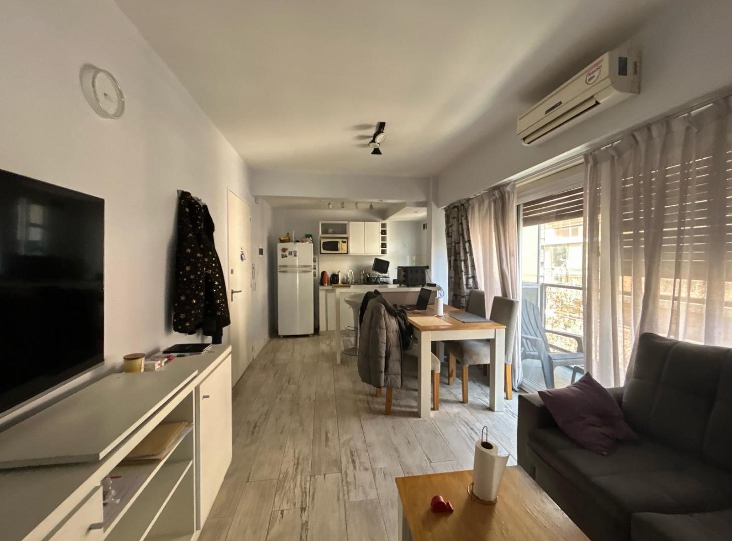 Foto de Departamento en venta 3 ambientes- Flores, imagen 1