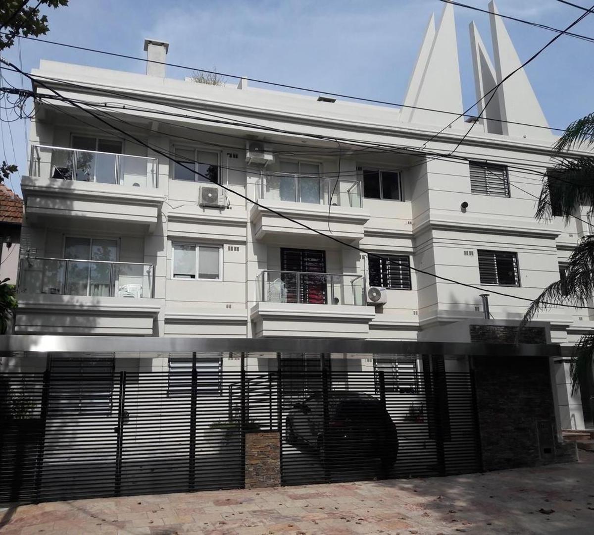 DPTO 2 AMB. CON TERRAZA PROPIA Y COCHERA!