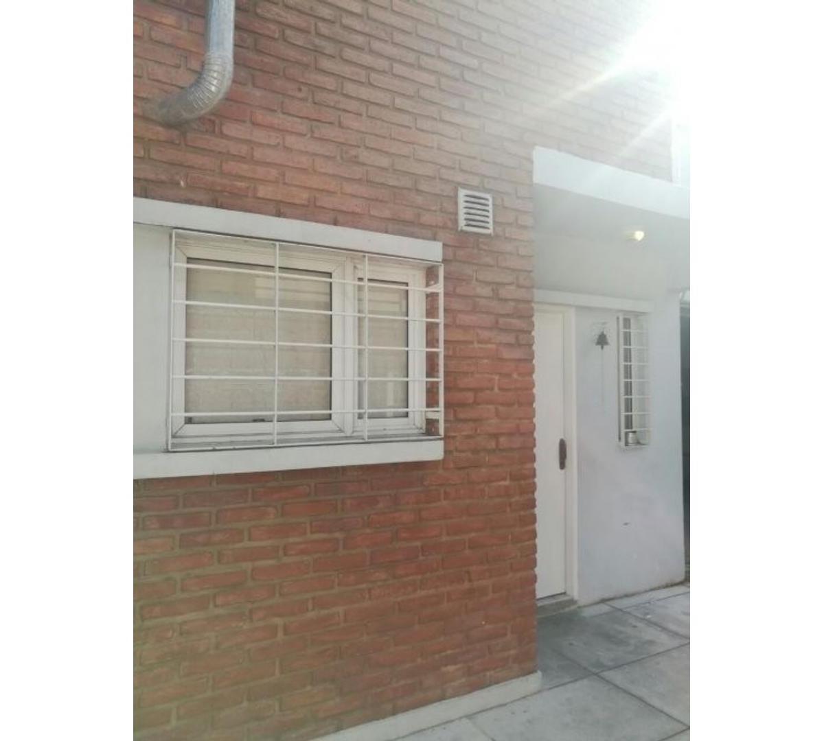 DUPLEX 3 AMB.CON COCHERA.