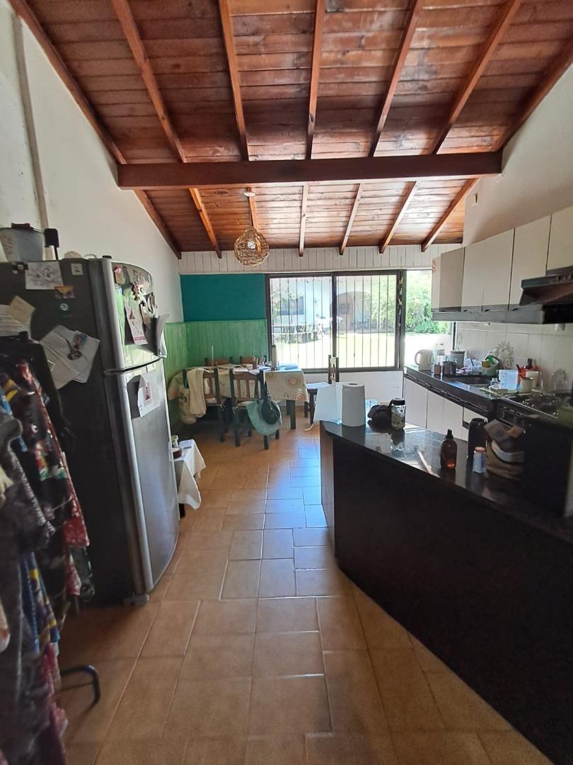 Foto de CASA DE 4 AMB CON FONDO AMPLIO EN BARRIO NUEVO!!!!, imagen 3