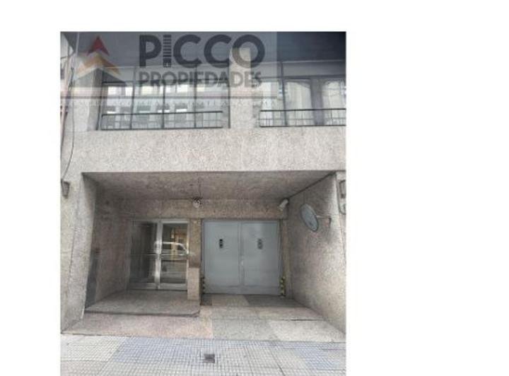 OFICINAS EN PLENO CENTRO CON DOS COCHERAS !!!! 3