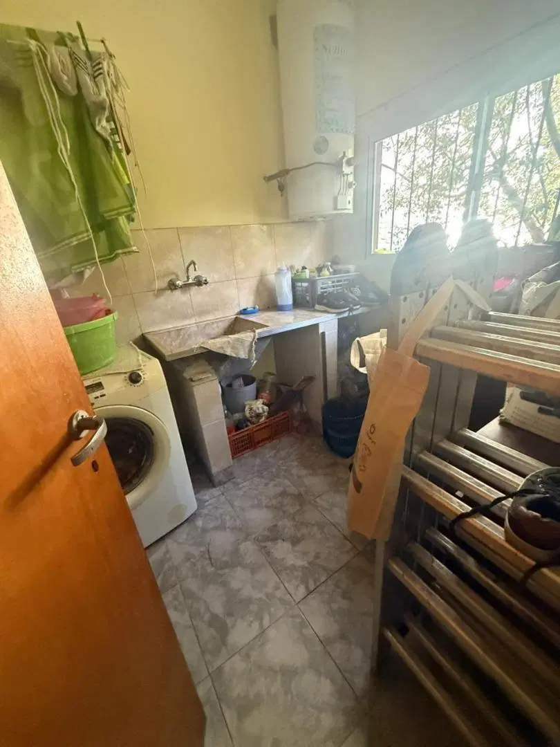 CASA DE 4 AMB CON FONDO 5