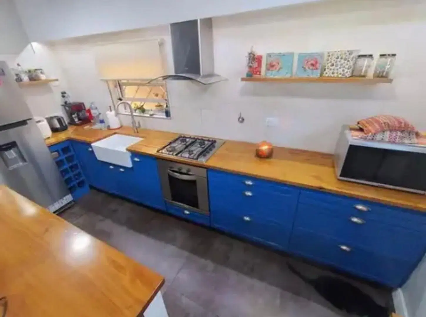 Venta casa con cochera en Piñeyro, 4 ambientes 4