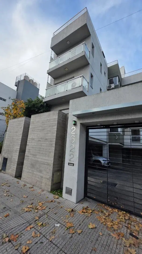 DEPARTAMENTO 2 AMBIENTES SOBRE AVENIDA! 1
